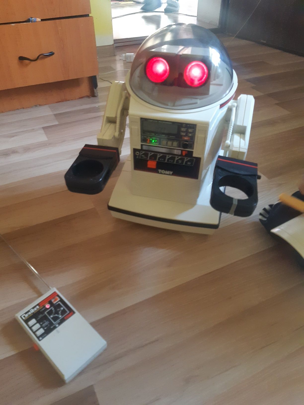 Omnibot Robot cu telecomanda