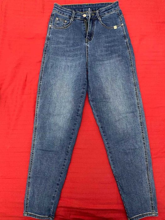 Джинсы женские б/у, в хорошем качестве