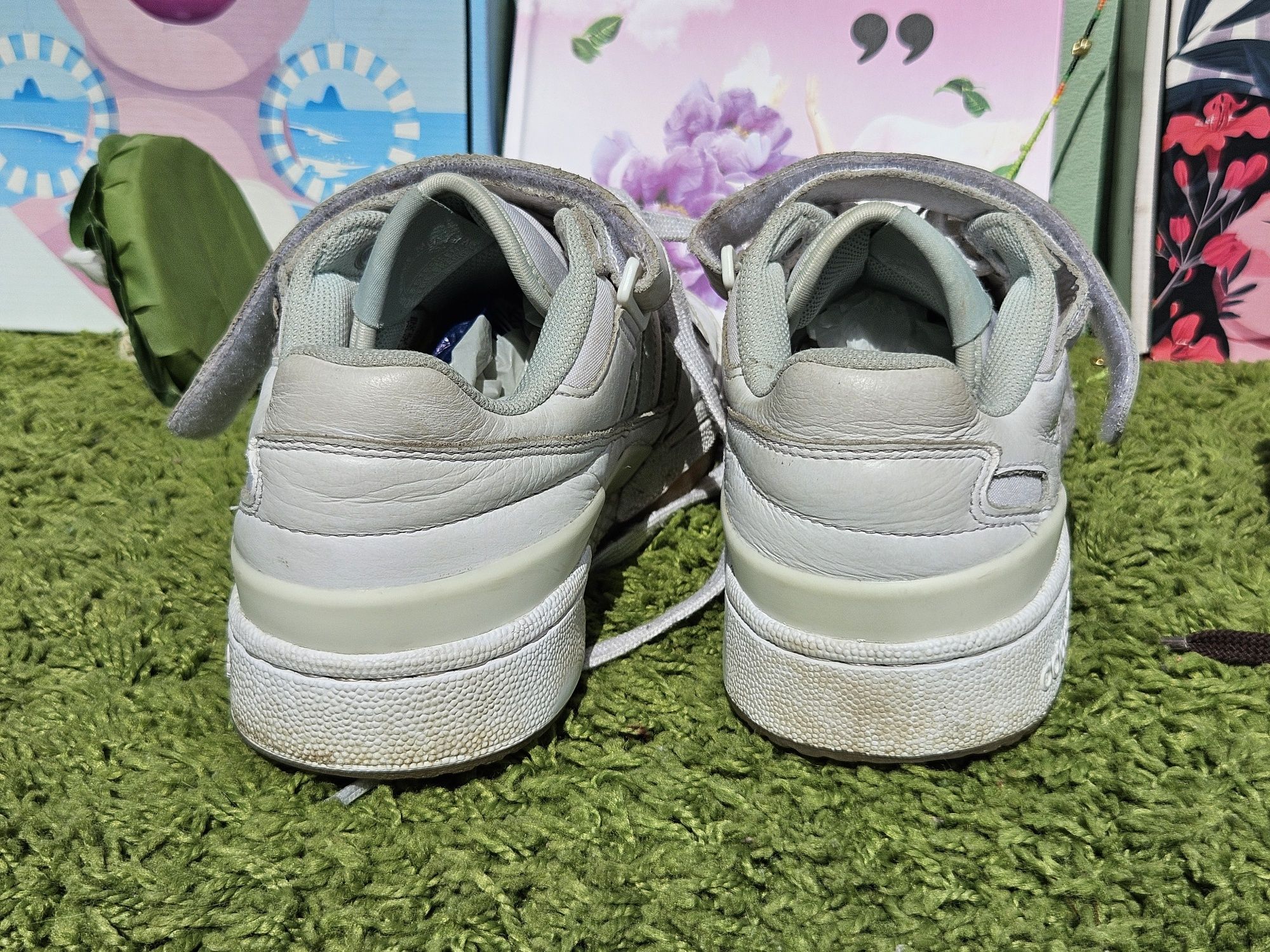 Adidas Ivy Park x Forum Low кецове N40