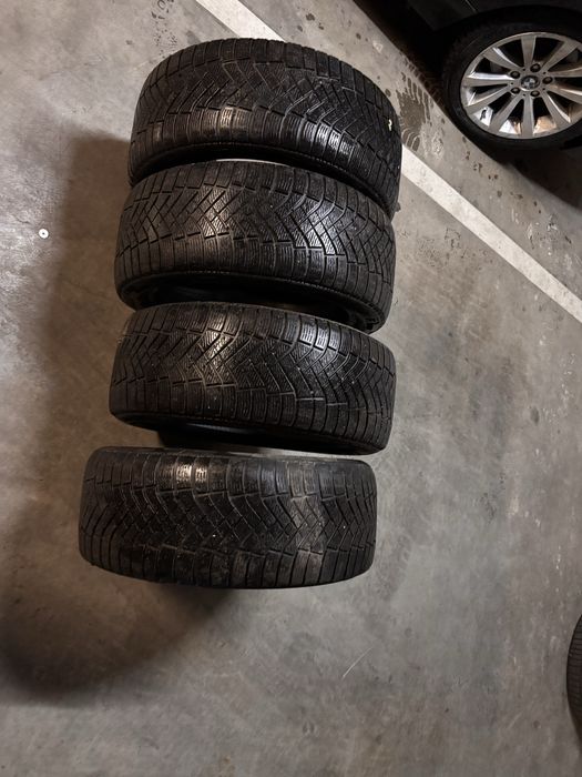 Зимни гуми Pirelli Ice Zero 225/45 R17