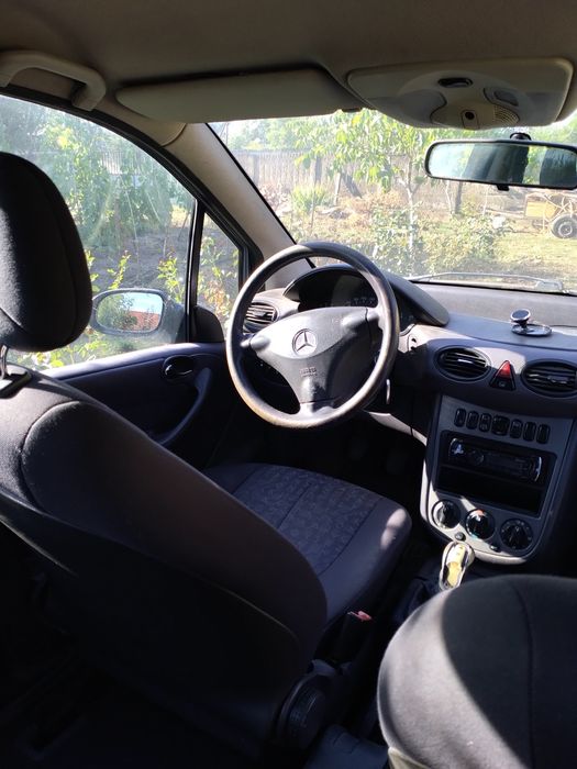 Vind auto Mercedes A170 2003