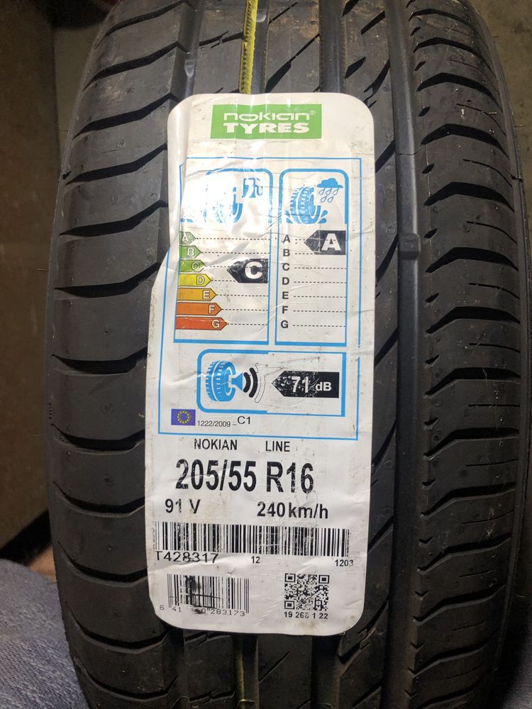 Vând anvelope noi  vara-205/55R16