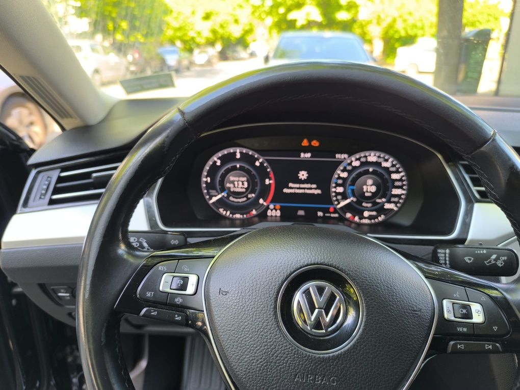 Passat B8, R line 2019, facelift,ceasuri de bord digitale