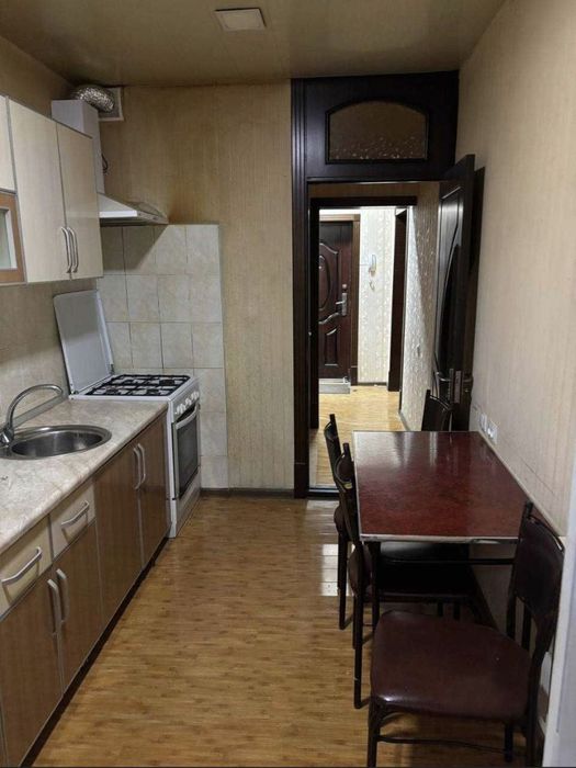 3/2/9 Буюк Ипак Йули,Дагестанская,метро Максим горький,72 м2