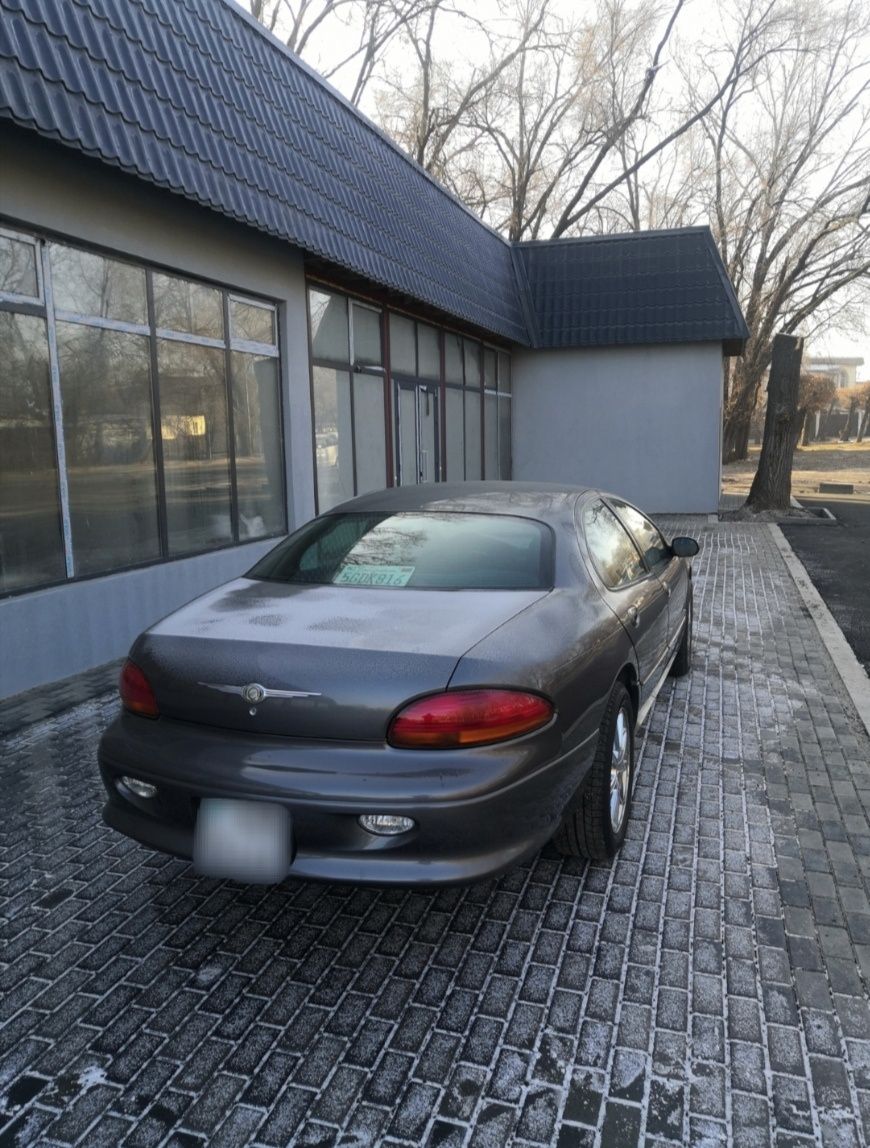 Chrysler LHS  Limited 2004 года (Гаражного хранения)