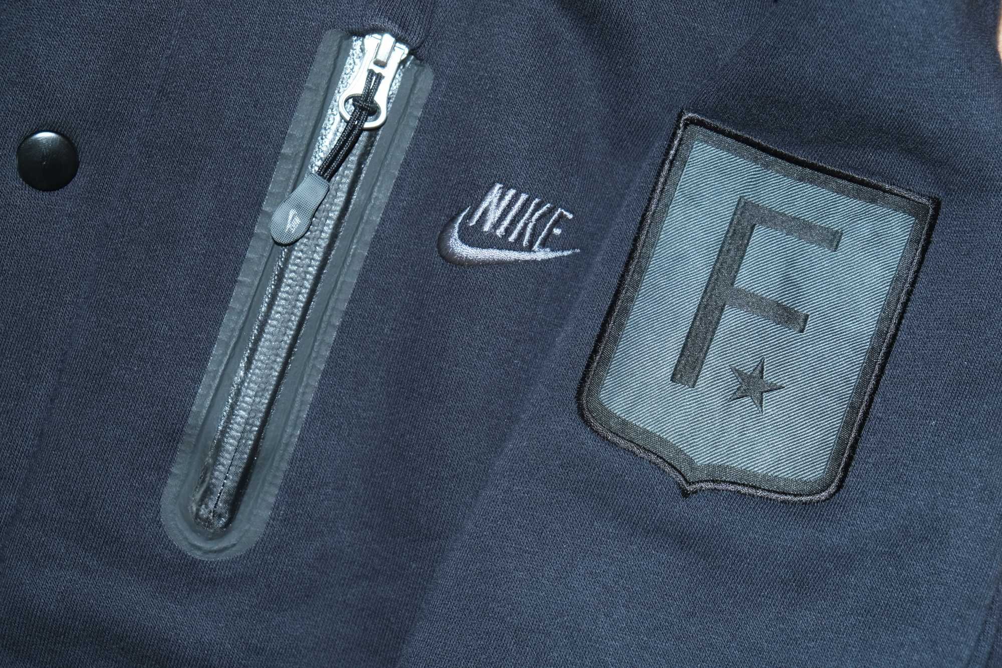 Nike FFF Destroyer оригинално мъжко яке бомбът размер М