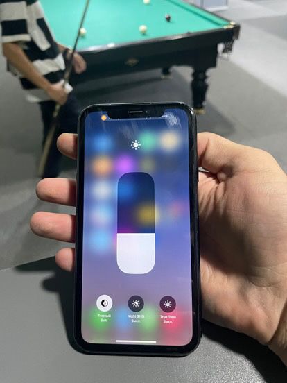 Продаётся Iphone XR 64Gb
