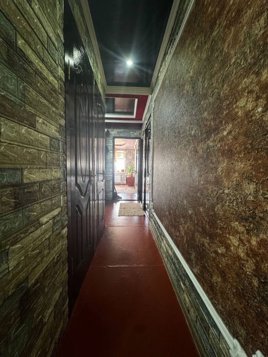 Чирчик шахар 3 м/р 3х Нархи 38.000$ Бош толов ва паспорт билан Ипотека