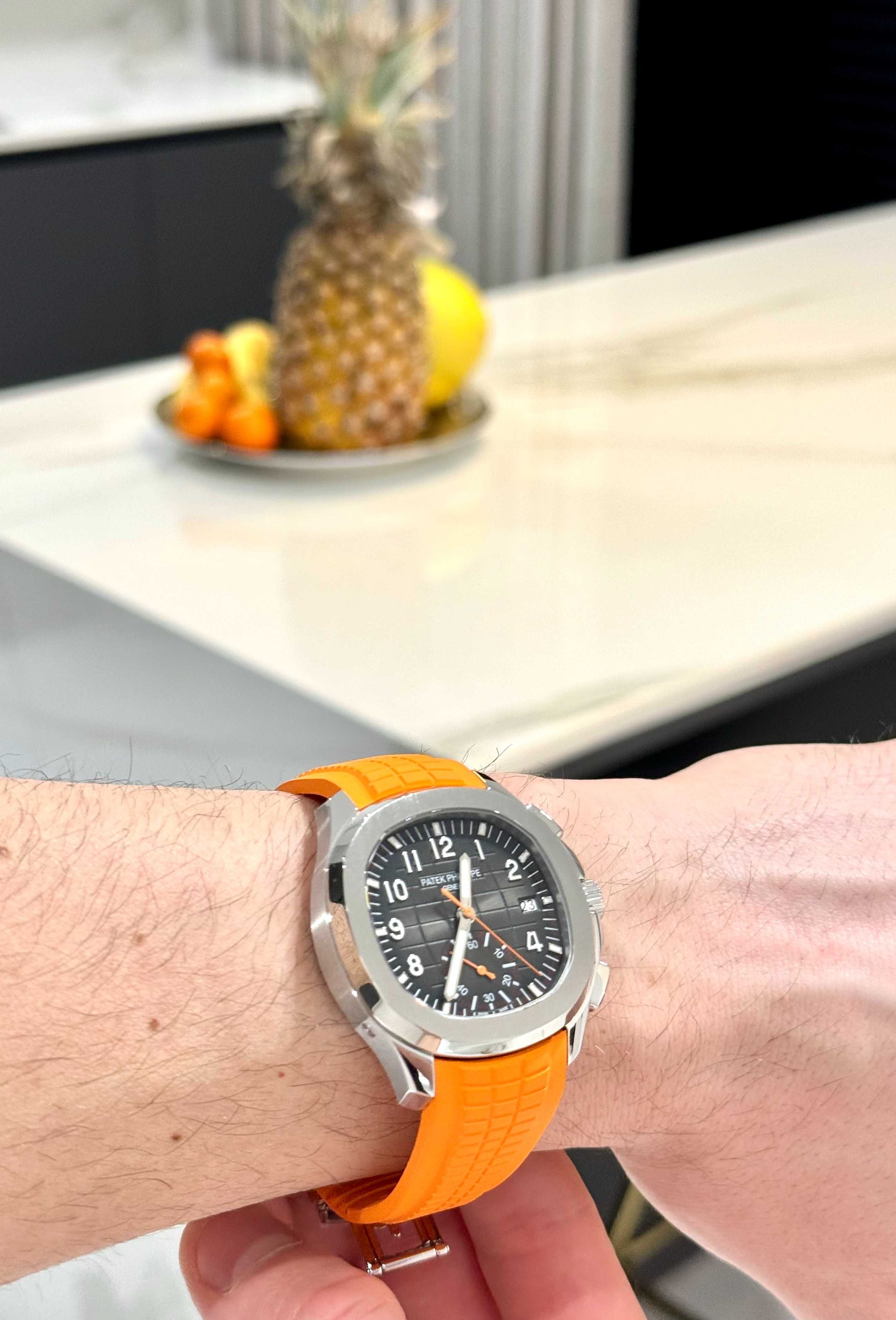 Patek Philippe Aquanaut Chrono оранжево