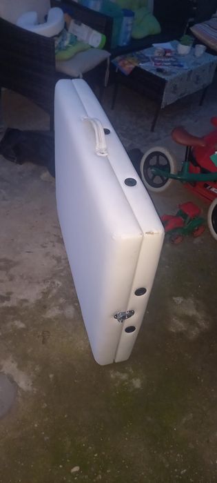 Масажна маса  кушетка