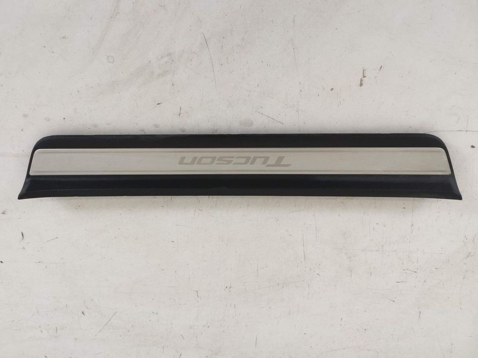 Ornament Prag Fata Dreapta Hyundai  Tucson 2024 2025 2026 Original In