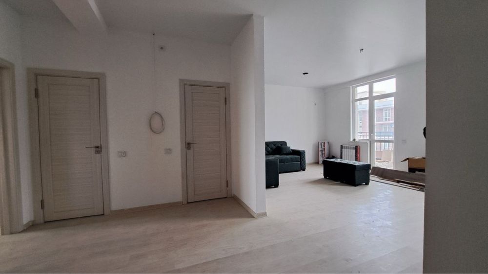 Срочно 3х комнатная ЖК Parkent Plaza не кто не жил с мебелью и технико