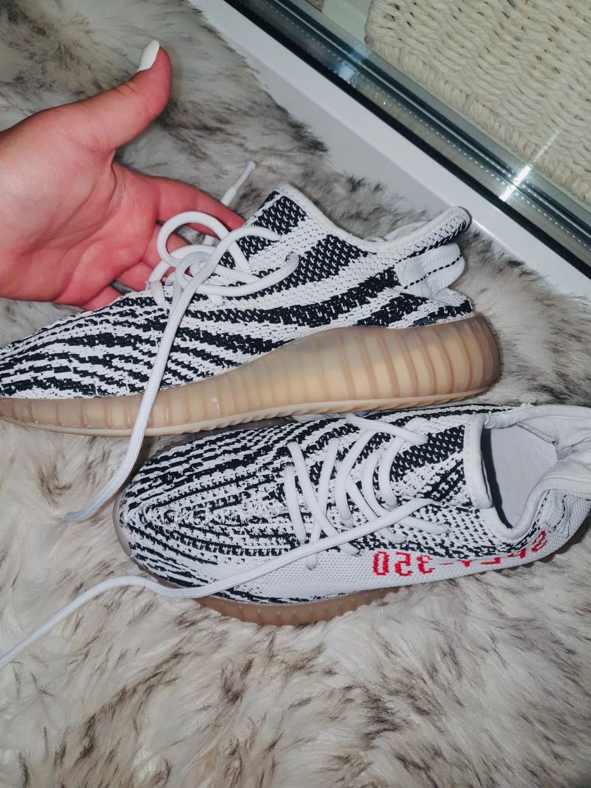 Adidași adidas yeezy