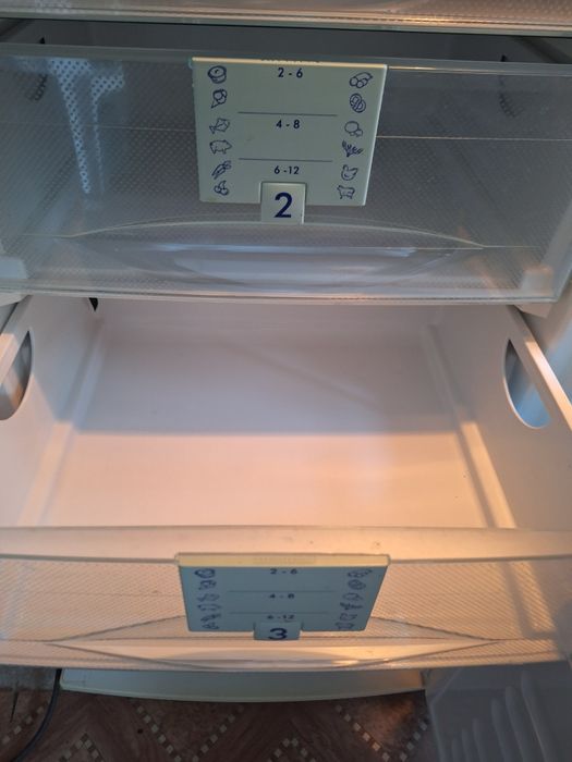 Фризер  Liebherr