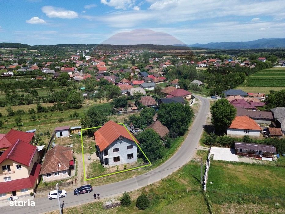 DE VÂNZARE – Casă cu etaj, Tămaia, Maramureș – aproape de Someș
