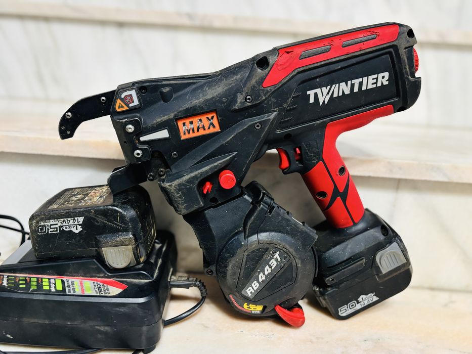 Max RB 443 2025 masina de legat sarma