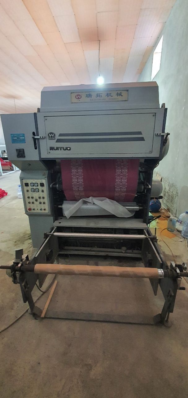 Vertikal Laminatlash mashinasi