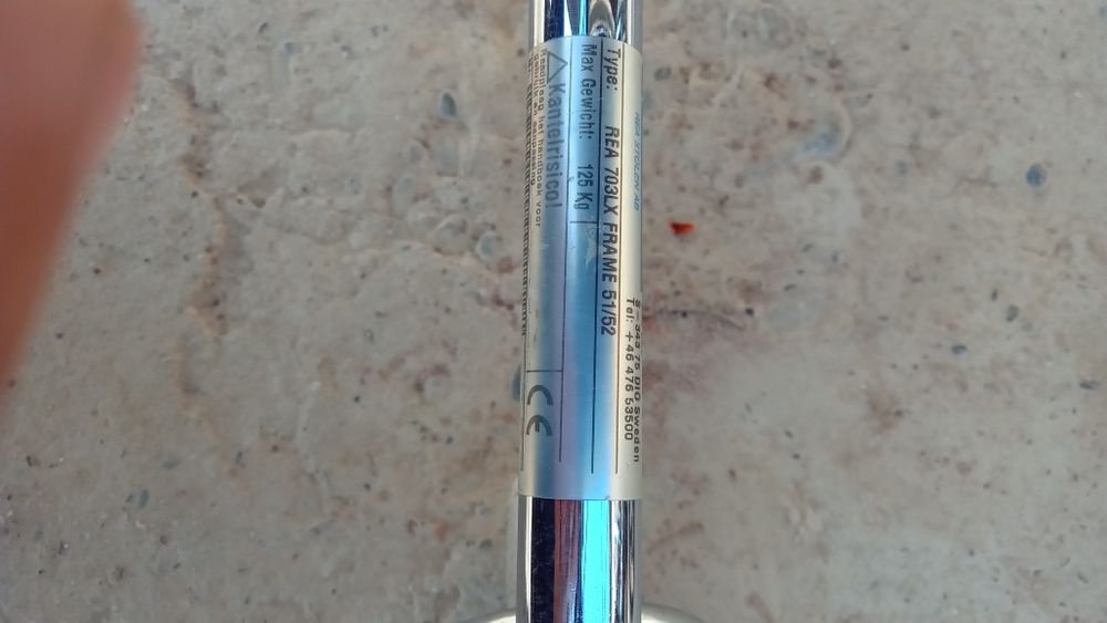 Инвалидной коляска.