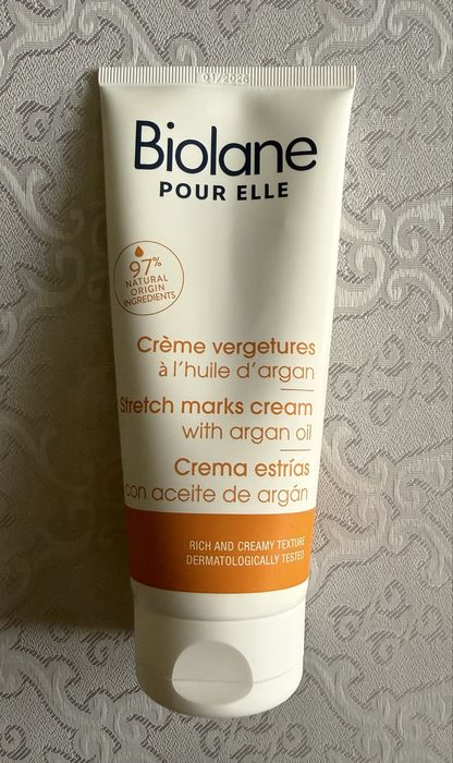 Biolane от растяжек для беременных крем