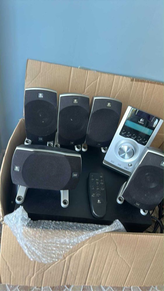 Logitech Z5500 5.1