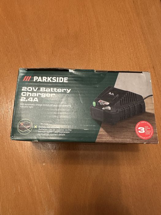 Acumulator Parkside 4 ah si incarcator