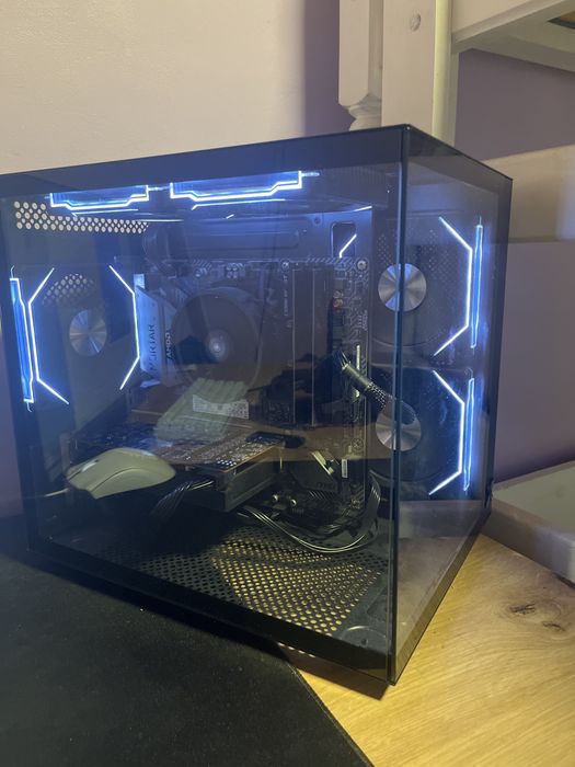 Геймърски/гейминг компютър