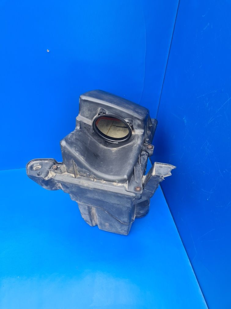 Carcasa filtru aer ford focus mk2/ volvo v50/s40//c30 1.6 tdci 109 cai