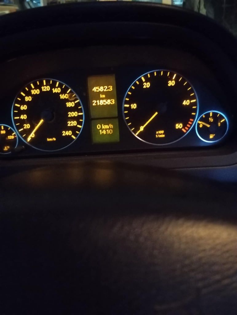 Mecedez benz A 200