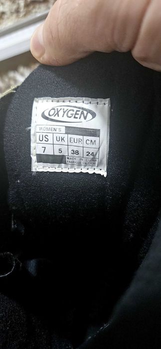 Boots snowboard nr.38 Oxygen femei