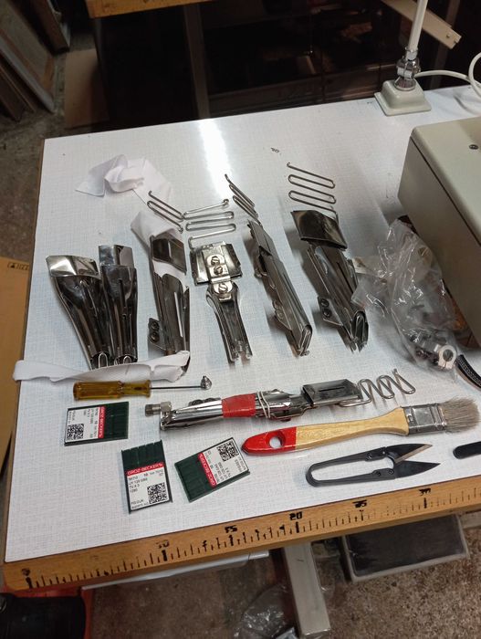 Продавам покривна биетарка шевна машина