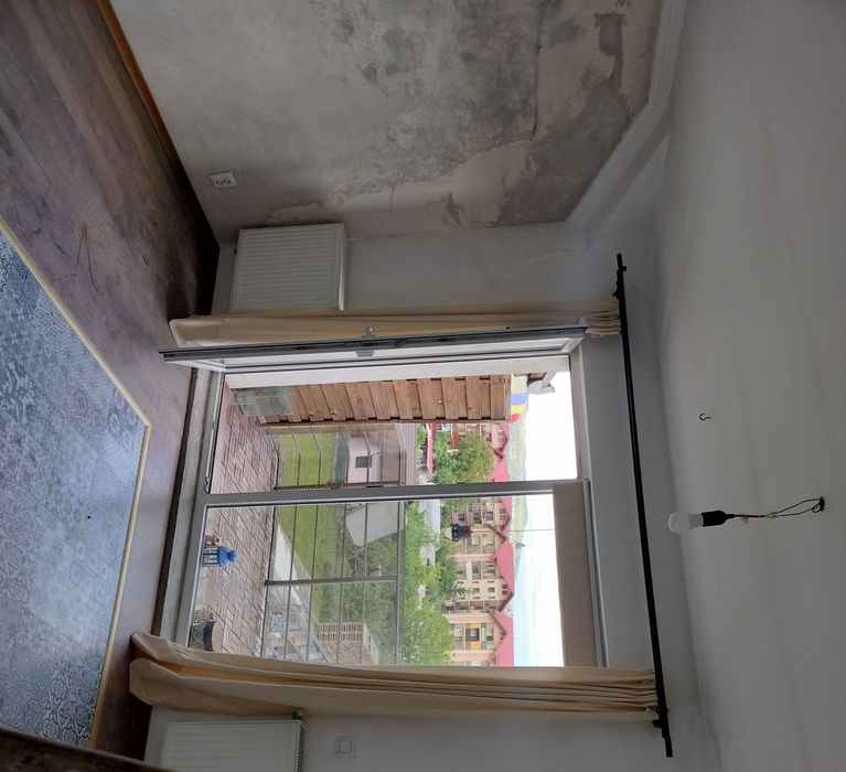 Apart. 1 camera 35 m2 de inchiriat Floresti (Zona superbă!)