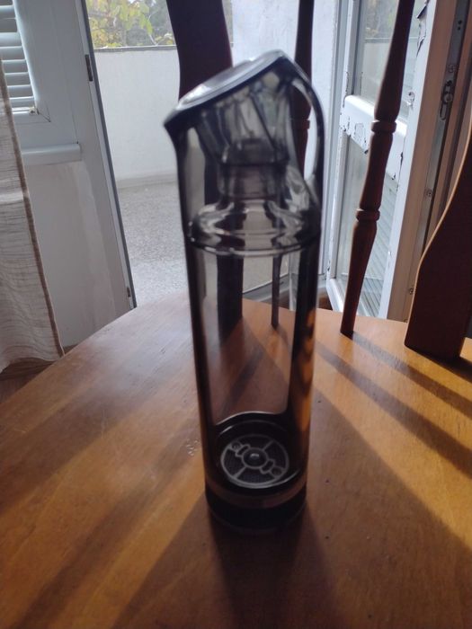 Бутилка за водородна вода BIOGENIS