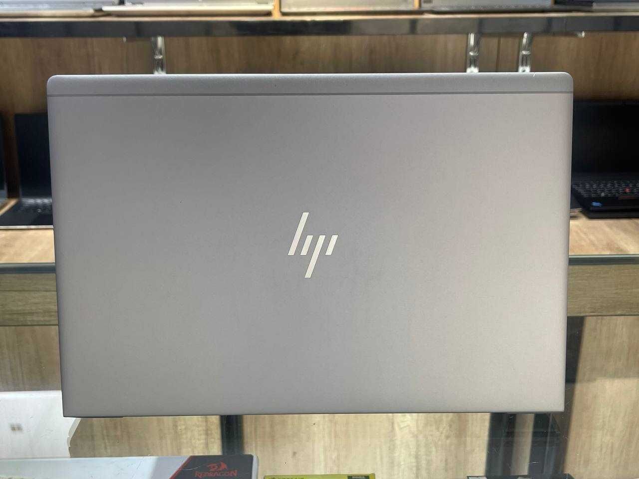 HP ZBook 15u G6 Core i7-8665U ram 16 ssd 256 Radeon Pro WX3200 4гб