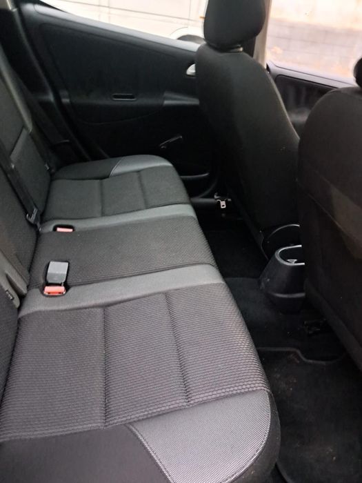 Vând/schimb Peugeot 207 SW an 2010 motor 1.4 benzină MPI PRET 3.590 €