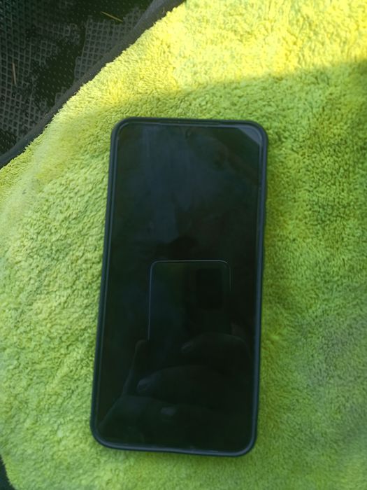 Смартфон телефон