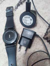 Vând smartwatch S3 Gear.