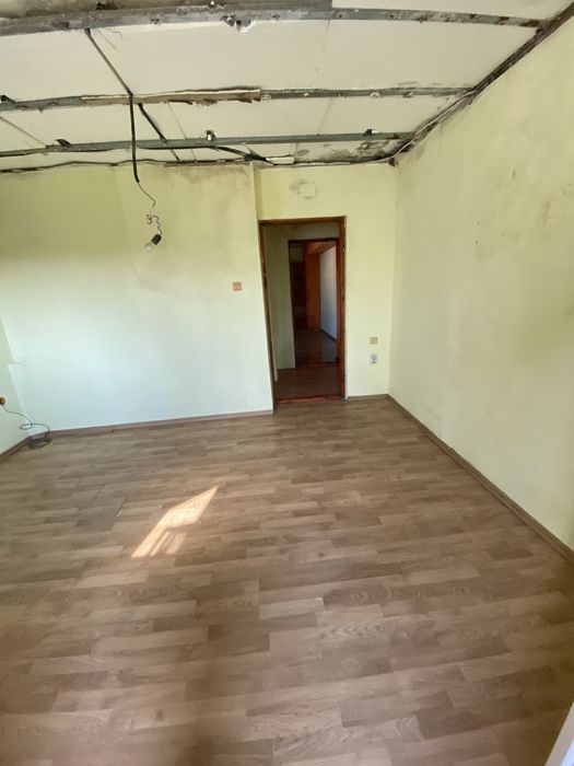 Vând apartament 2 camere