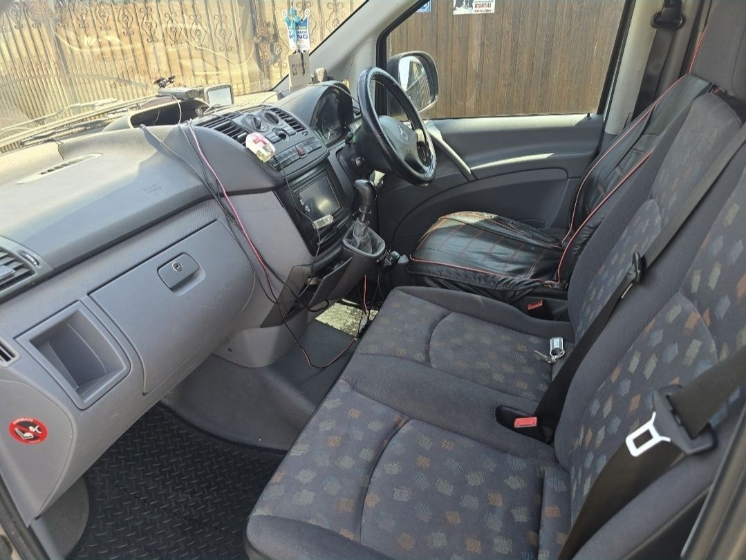 Mercedes Vito volan dreapta 8+1
