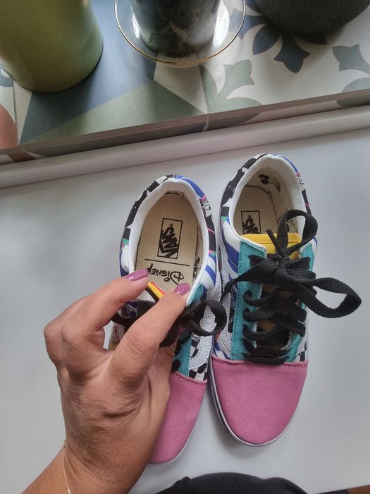 Tenesi Vans 39 ediție limitata Disney