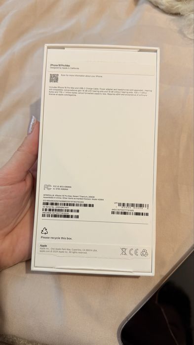 Iphone 16 PRO MAX varianta ESIM only