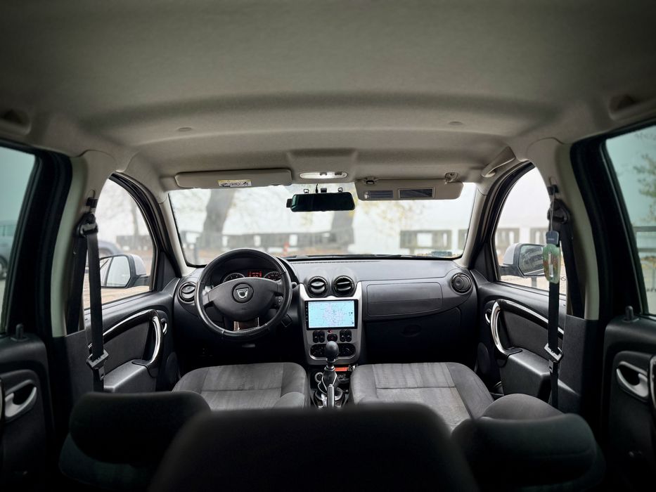 Dacia duster Signature D'or ‼️ 4X4 ‼️Navigatie ‼️ TOP