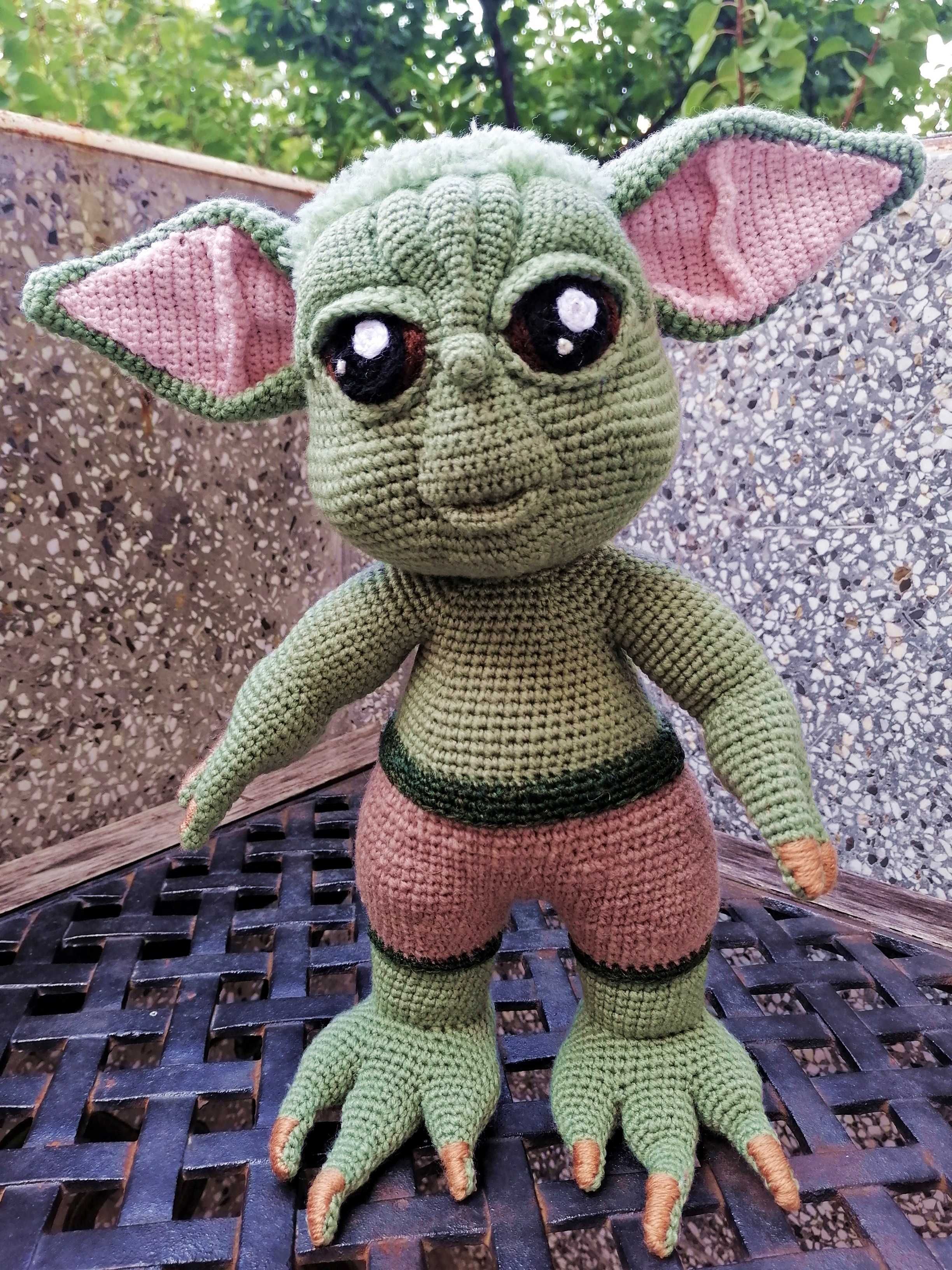 Yoda/ Baby Yoda Grogu Йода от филмите Междузвездни войни , Мандалориан