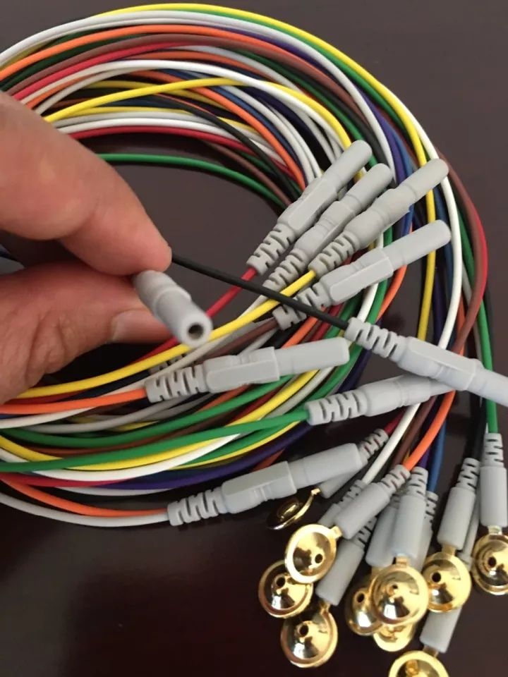 ЭЭГ кабель зажимной и кнопочный EEG кабел