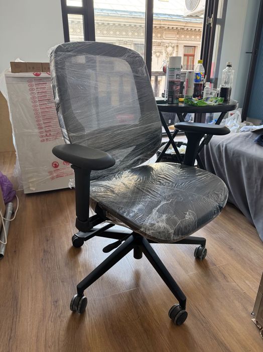 scaun birou gaming mesh respirabil Razer Fujin Black