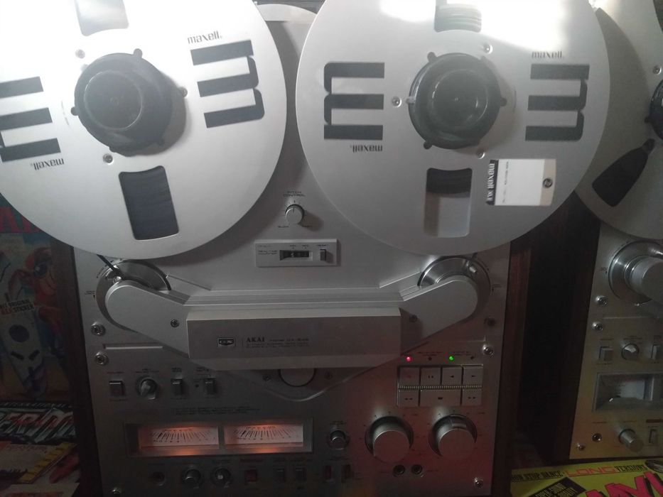 AKAI GX-646  Auto Reverse/ 6-Head/cu Role si Adaptoare