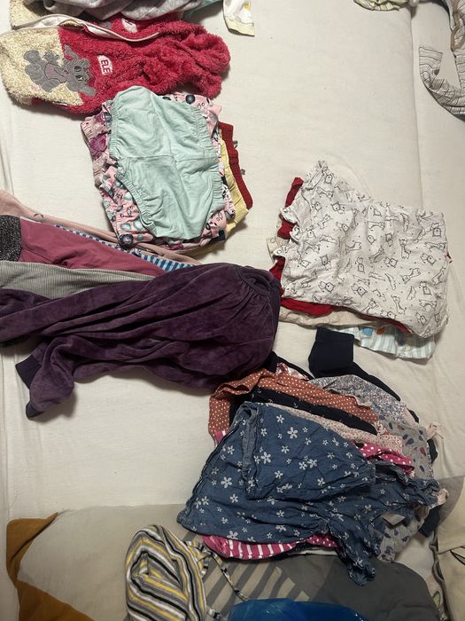 Lot haine fete 68-74-80