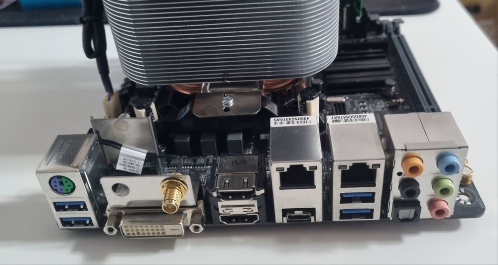 Kit Mini ITX+ i7 6700 + 16GB RAM + 256 SSD NVMe + Cooler