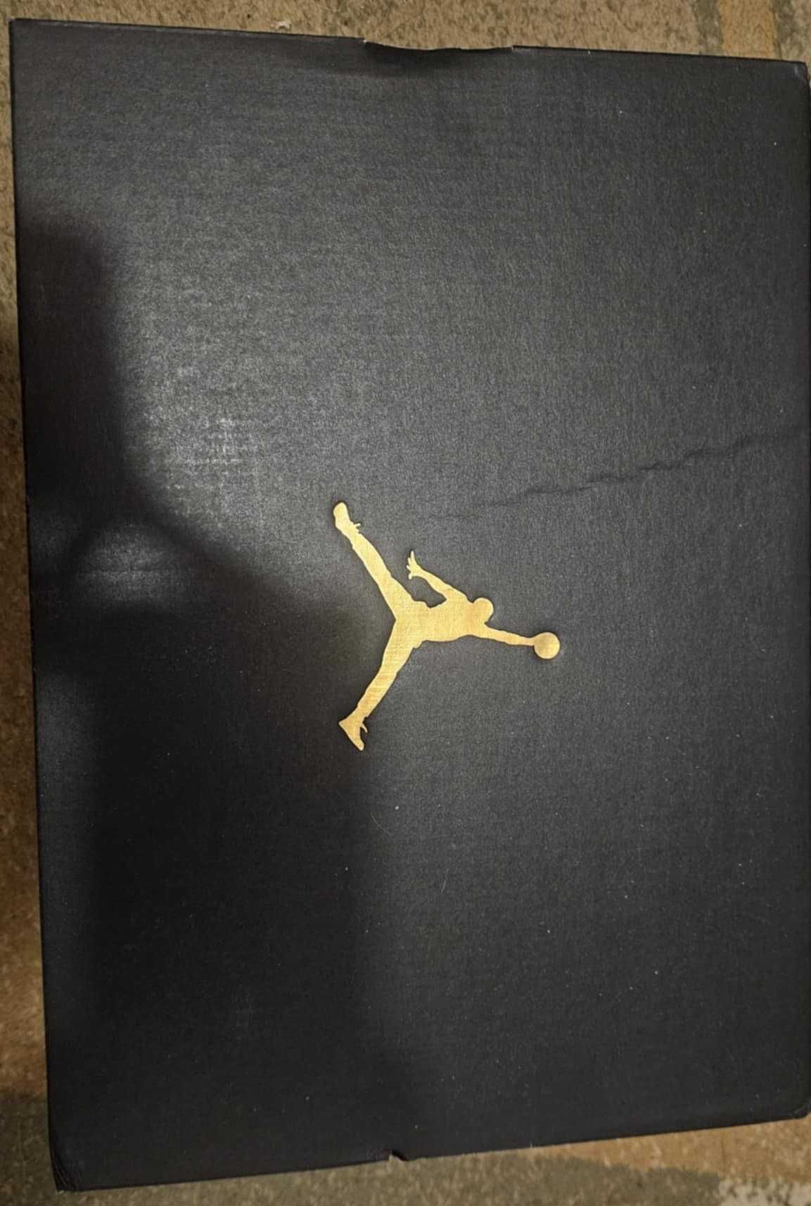 Маратонки Nike Air Jordan 1