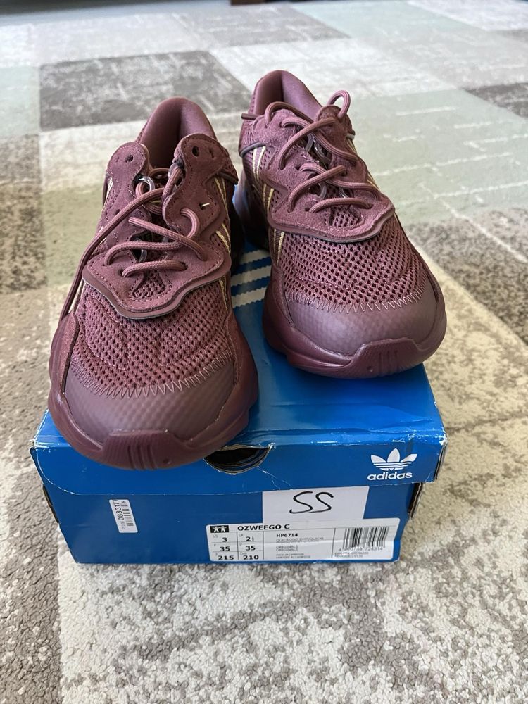 Adidas Ozwego маратонки