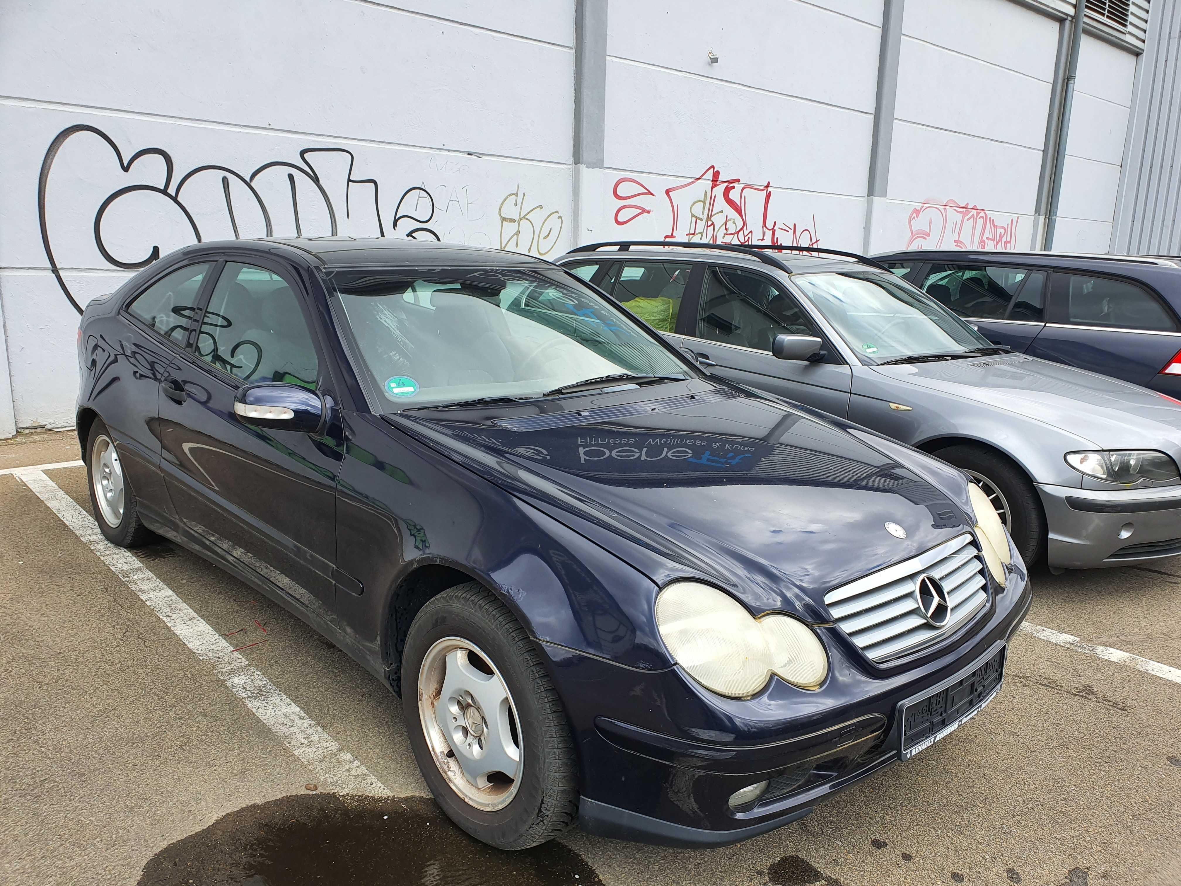 Mercedes C 180 климатик панорама внос от германия